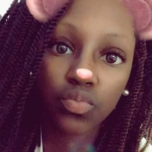 Meet your Posher, Daisha